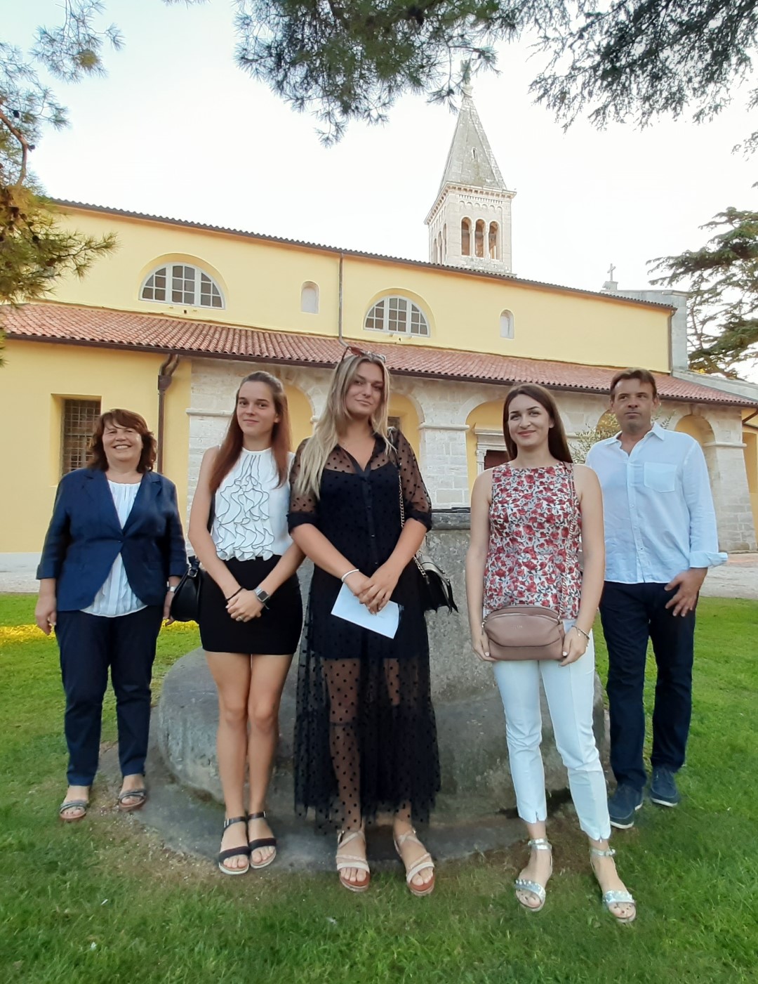 Novigrad: Odlikaši i odlikašice nagrađeni s po 1.000 kuna